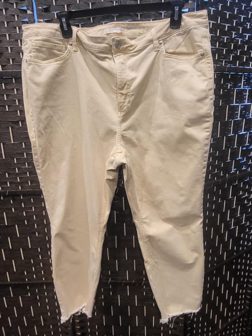 LC Lauren Conrad Cream Cropped Frayed High-Rise Jeans